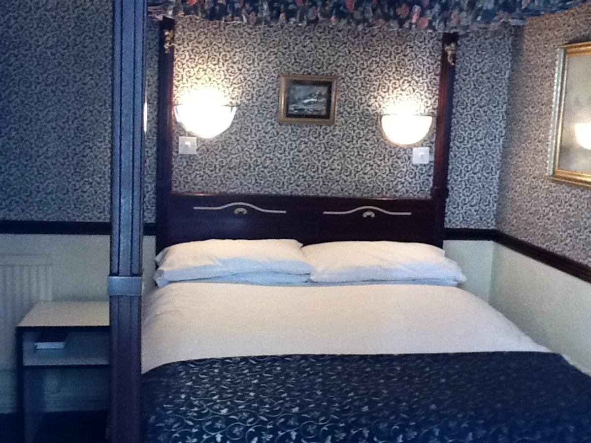 Penrhys Hotel คาร์ดิฟฟ์ ภายนอก รูปภาพ